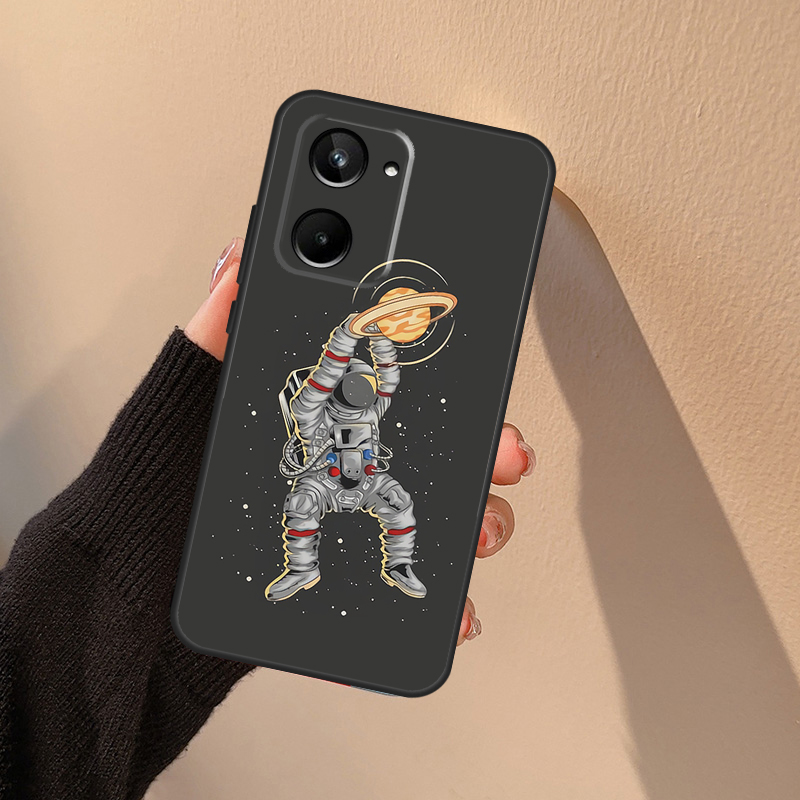 Astronauten-Baseball-Fußball-B – Realme C67 Bewertung und Preis