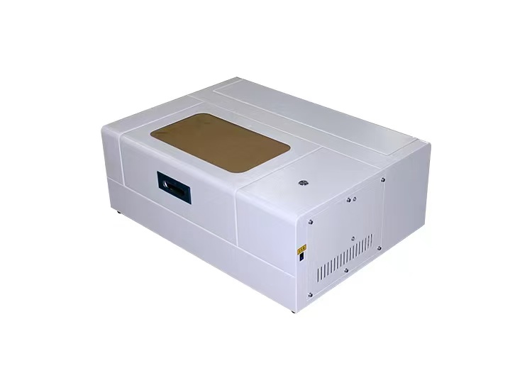 35W CO2-Laserschneidemaschine  – Hydrogel Screen Protector Bewertung und Preis