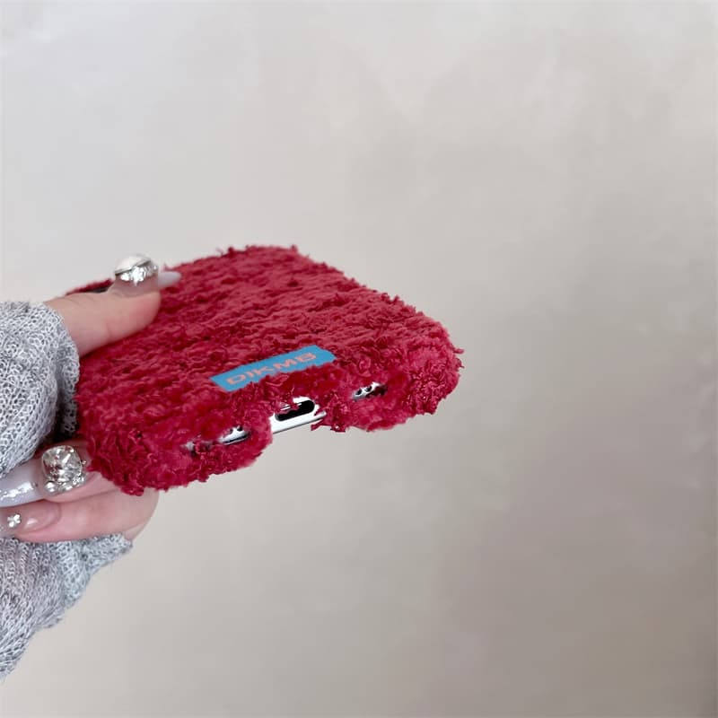 Angora-rote, flauschige Handyh – Apple Iphone 15 Pro Max Bewertung und Preis